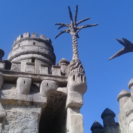 Le Palais Idéal du Facteur Cheval : Un chef-d’œuvre d’Art Naïf au cœur de la Drôme