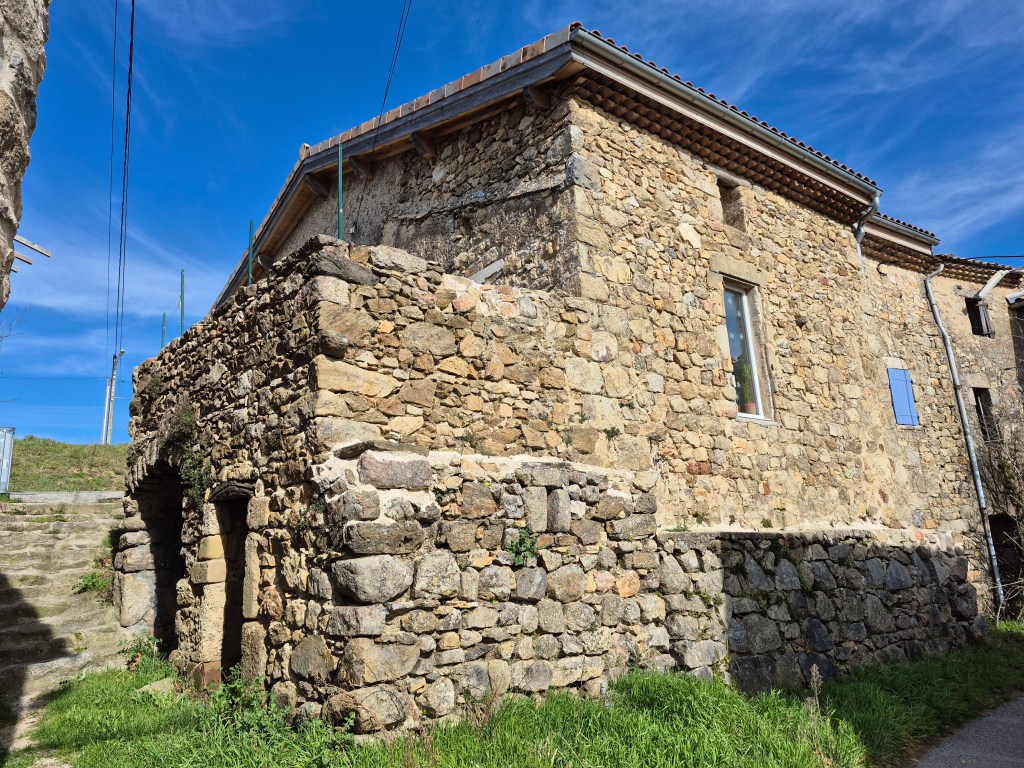 Le Hameau de Boyon en Ardèche : Témoignage de l’Habitat Rural Traditionnel et de son Intégration Paysagère