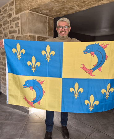 Armoiries du Dauphiné : L'Histoire d'un Blason Légendaire
