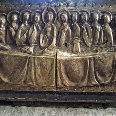 Semaine sainte 2026 : sens, dates et patrimoine en Drôme