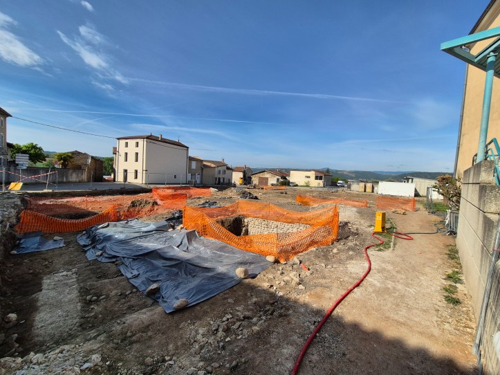 Opération "Cœur de village", Saint-Romain-d'Albon — diagnostic mars 2024, fouilles en cours printemps 2026
